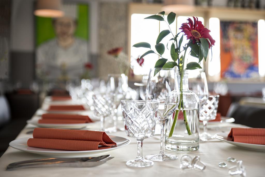 Malerwinkl Restaurant + Kunsthotel Hatzendorf エクステリア 写真